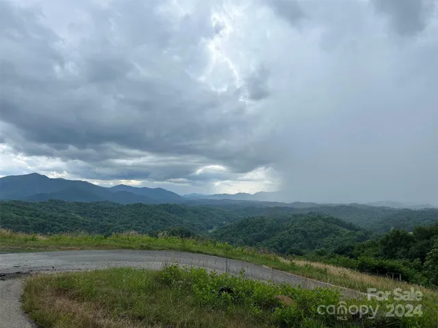 $50,000 | 0 Sunset Mountain, Unit 26/27, Bakersville, NC 28705