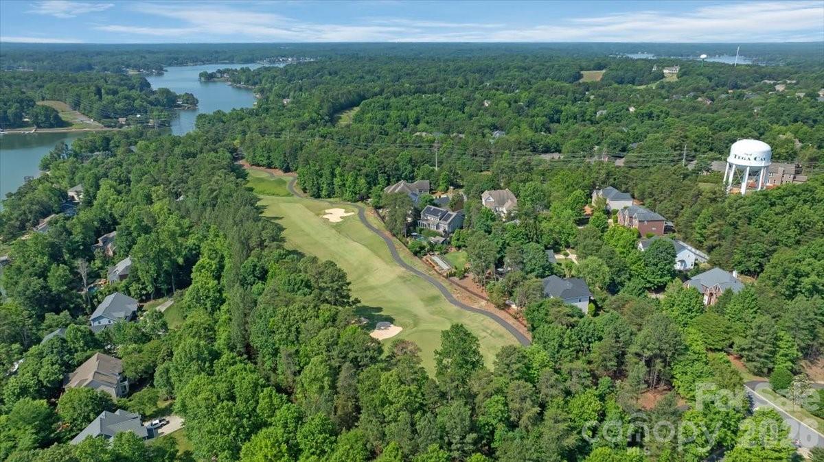 235 Shoreline Parkway Tega Cay, SC 29708 - Photo 40 of 48