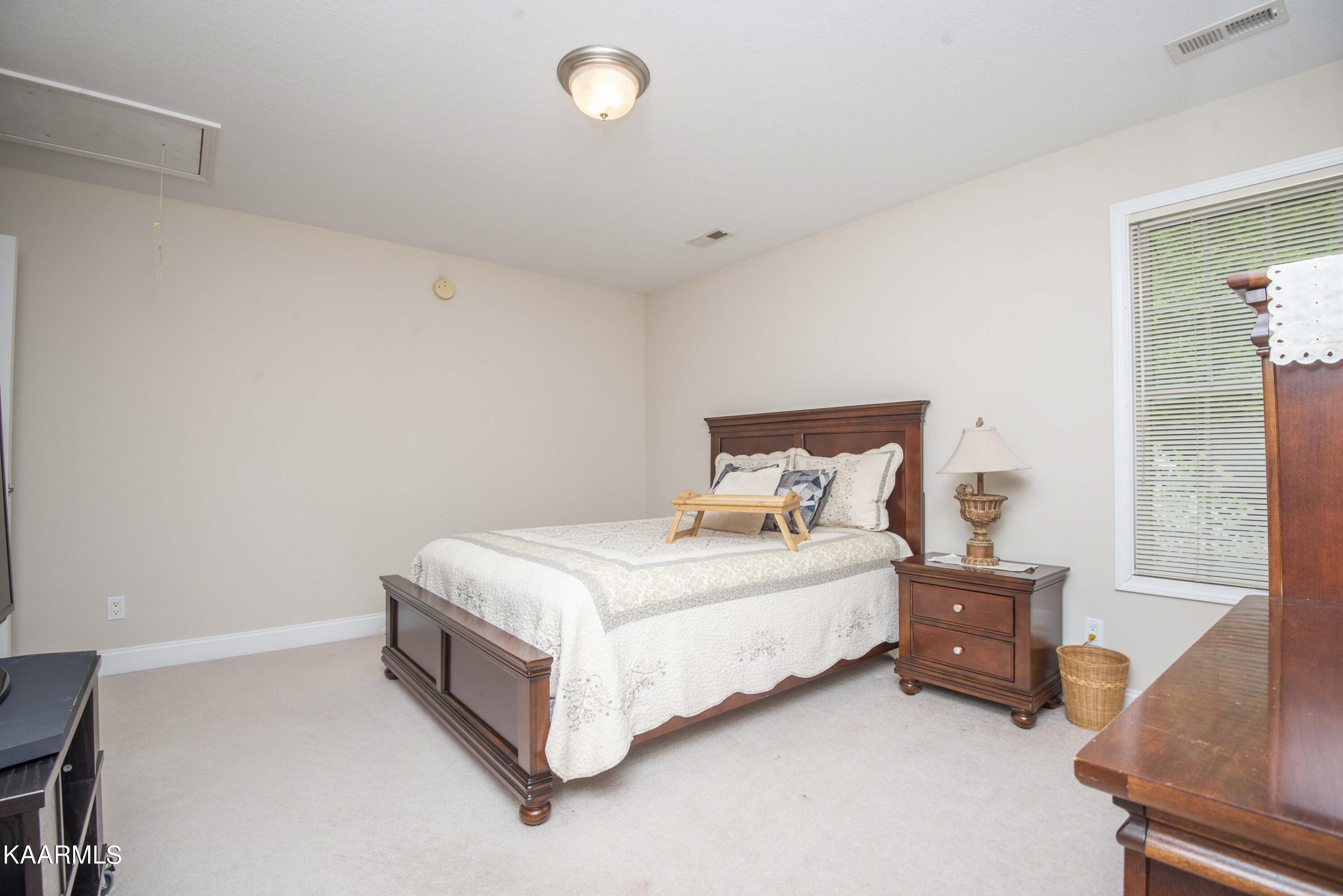 12406 Comblain Road Knoxville, TN 37934 - Photo 29 of 38 fourth bed 1_1