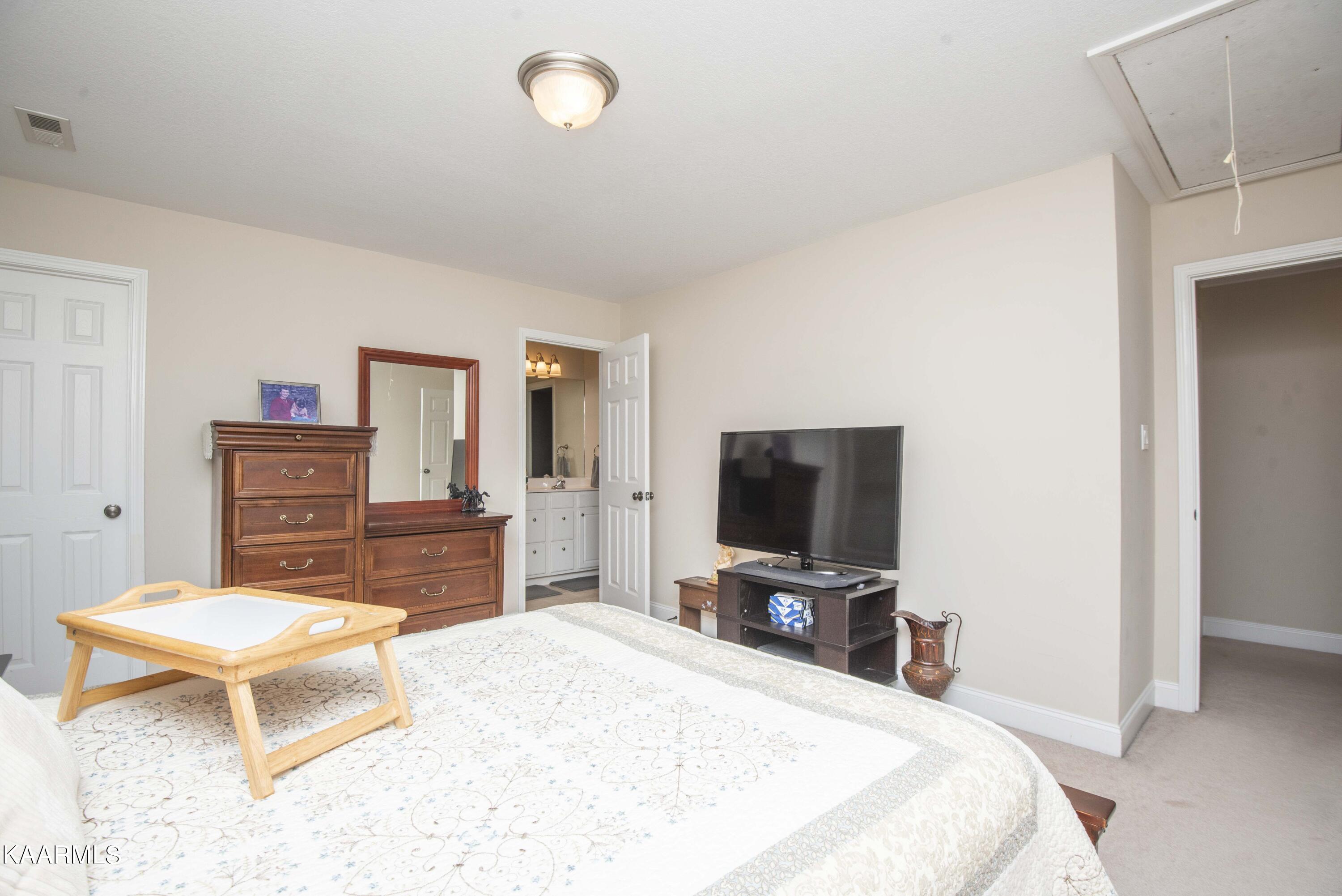 12406 Comblain Road Knoxville, TN 37934 - Photo 30 of 38 fourth bed 2_1