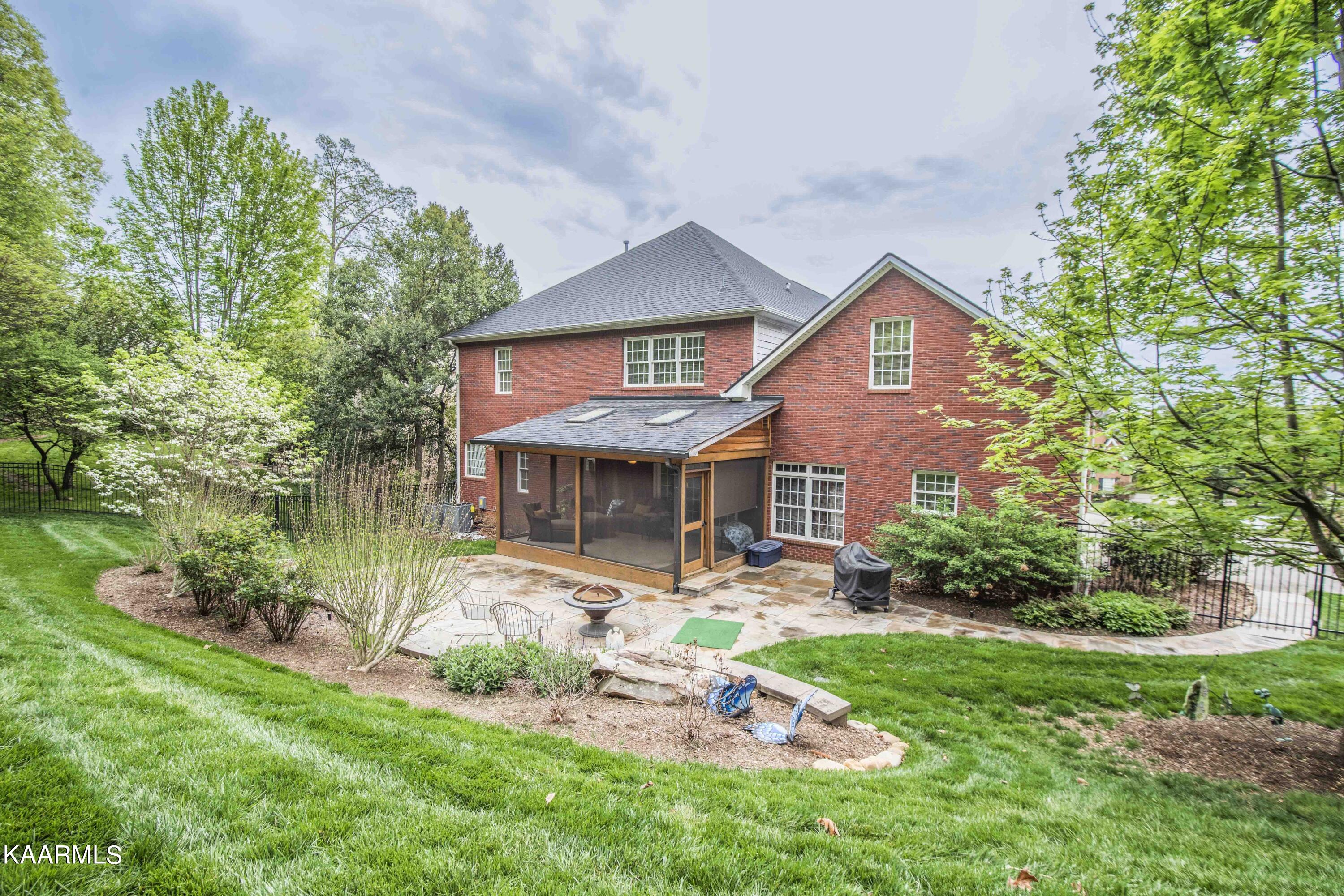 12406 Comblain Road Knoxville, TN 37934 - Photo 35 of 38 yard 2_1