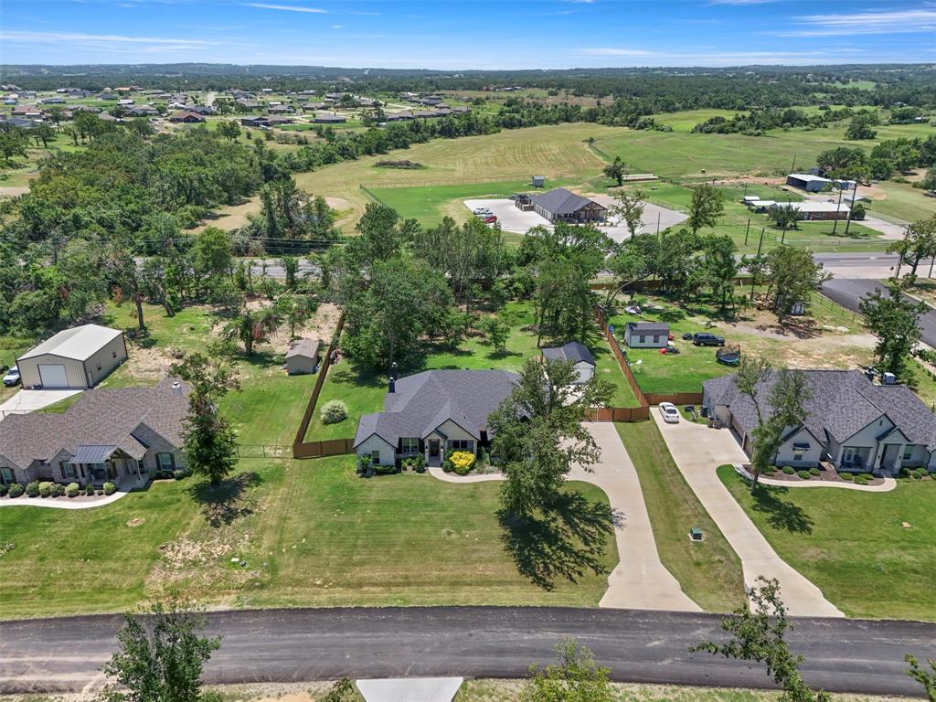 904 Taylor Branch Springtown, TX 76082 - Photo 35 of 37
