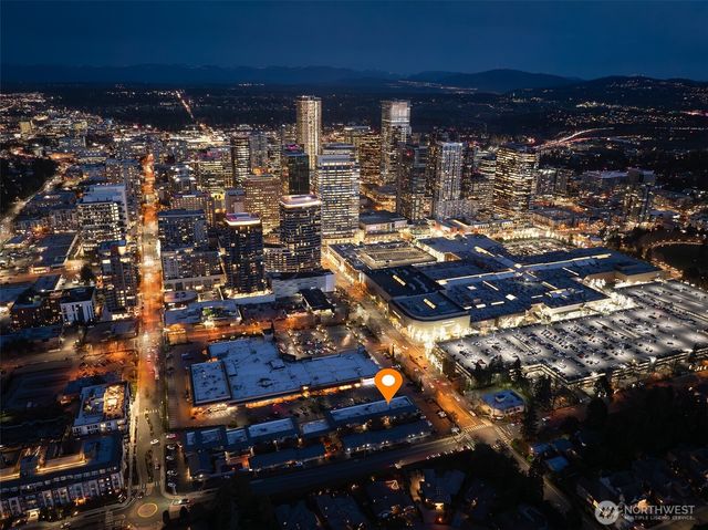 $780,000 | 812 100th Avenue Northeast, Unit 102, Bellevue, WA 98004