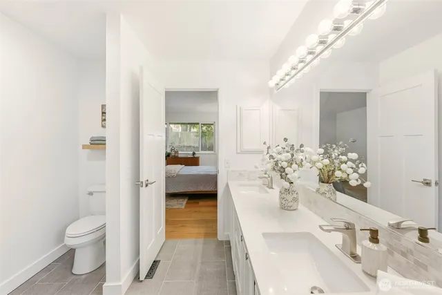 $949,000 | 649 Washington Place Southwest, Mukilteo, WA 98275