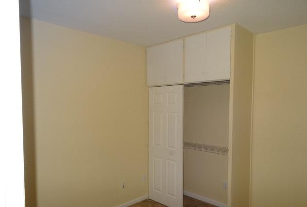 1940 Freeport Drive, Unit 5015 Riviera Beach, FL 33404 - Photo 5 of 10 Bedroom 2