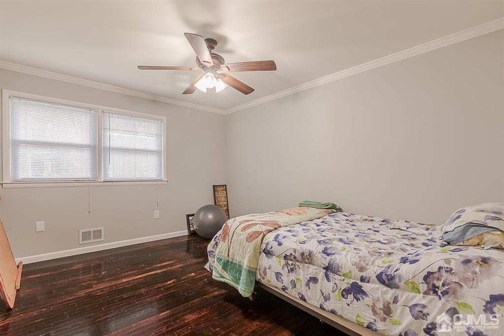 41 Woodmere Road North Brunswick, NJ 08902 - Photo 25 of 33 Gallery Image 25