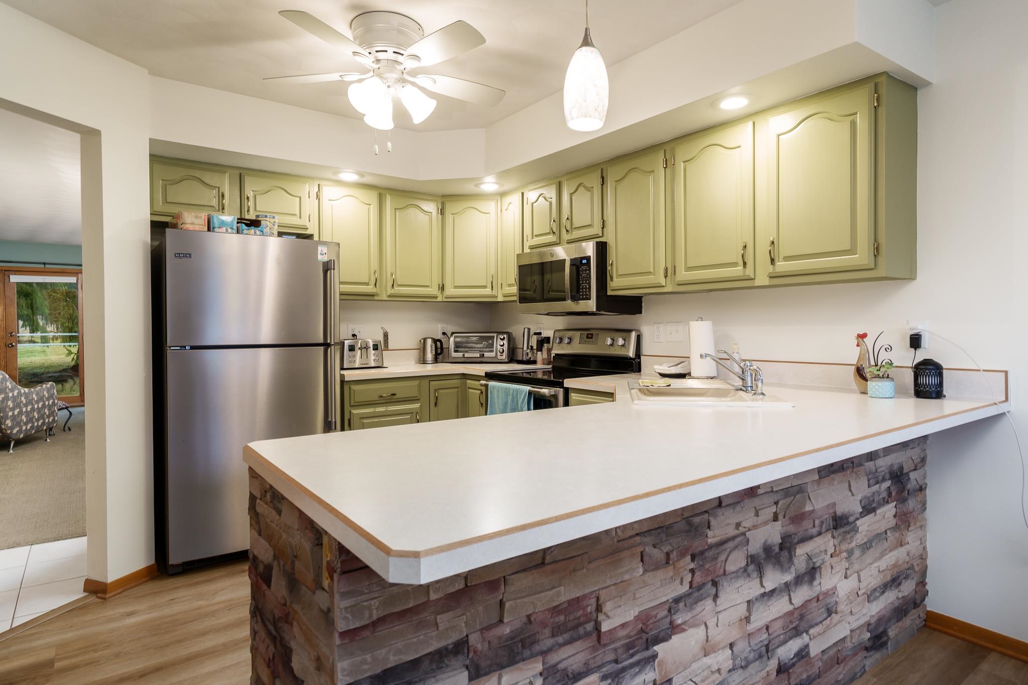 1290 South Trainer Road Rockford, IL 61108 - Photo 12 of 29