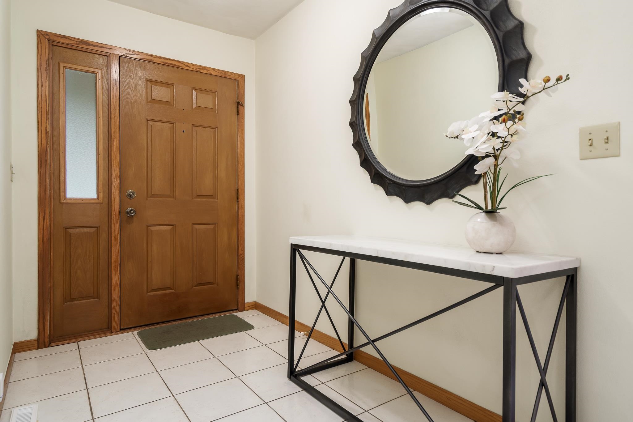 1290 South Trainer Road Rockford, IL 61108 - Photo 3 of 29