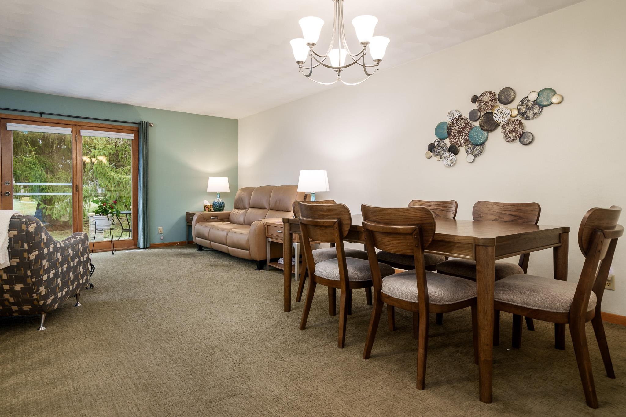 1290 South Trainer Road Rockford, IL 61108 - Photo 4 of 29