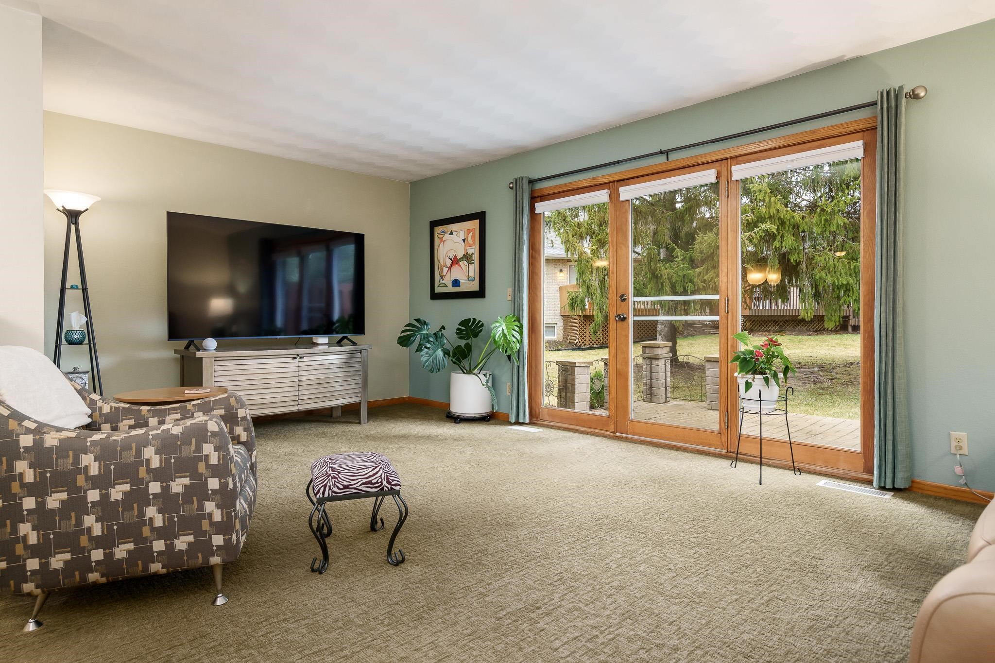 1290 South Trainer Road Rockford, IL 61108 - Photo 7 of 29