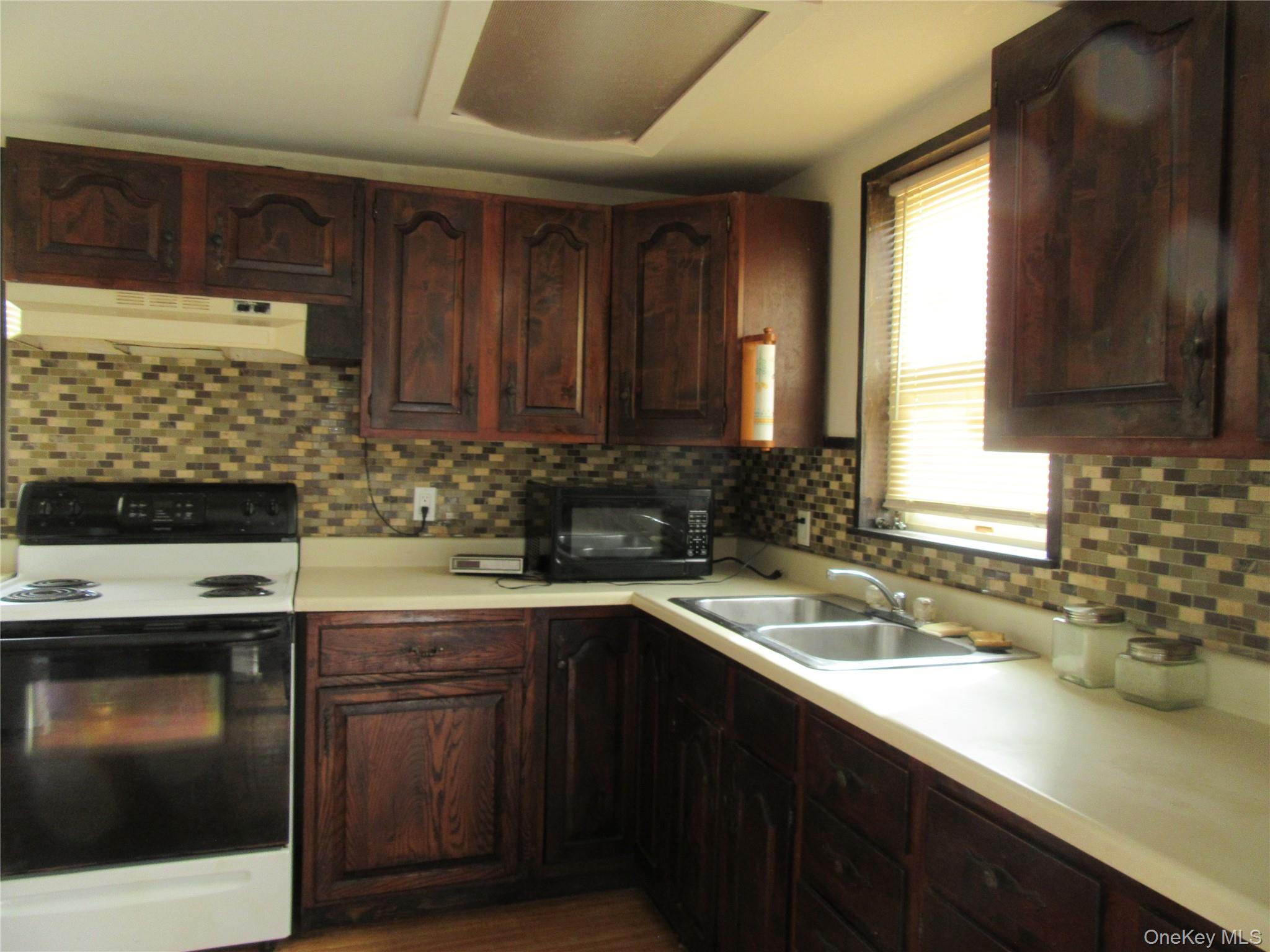 24 A Cromwell Hill Road Monroe, NY 10950 - Photo 2 of 11