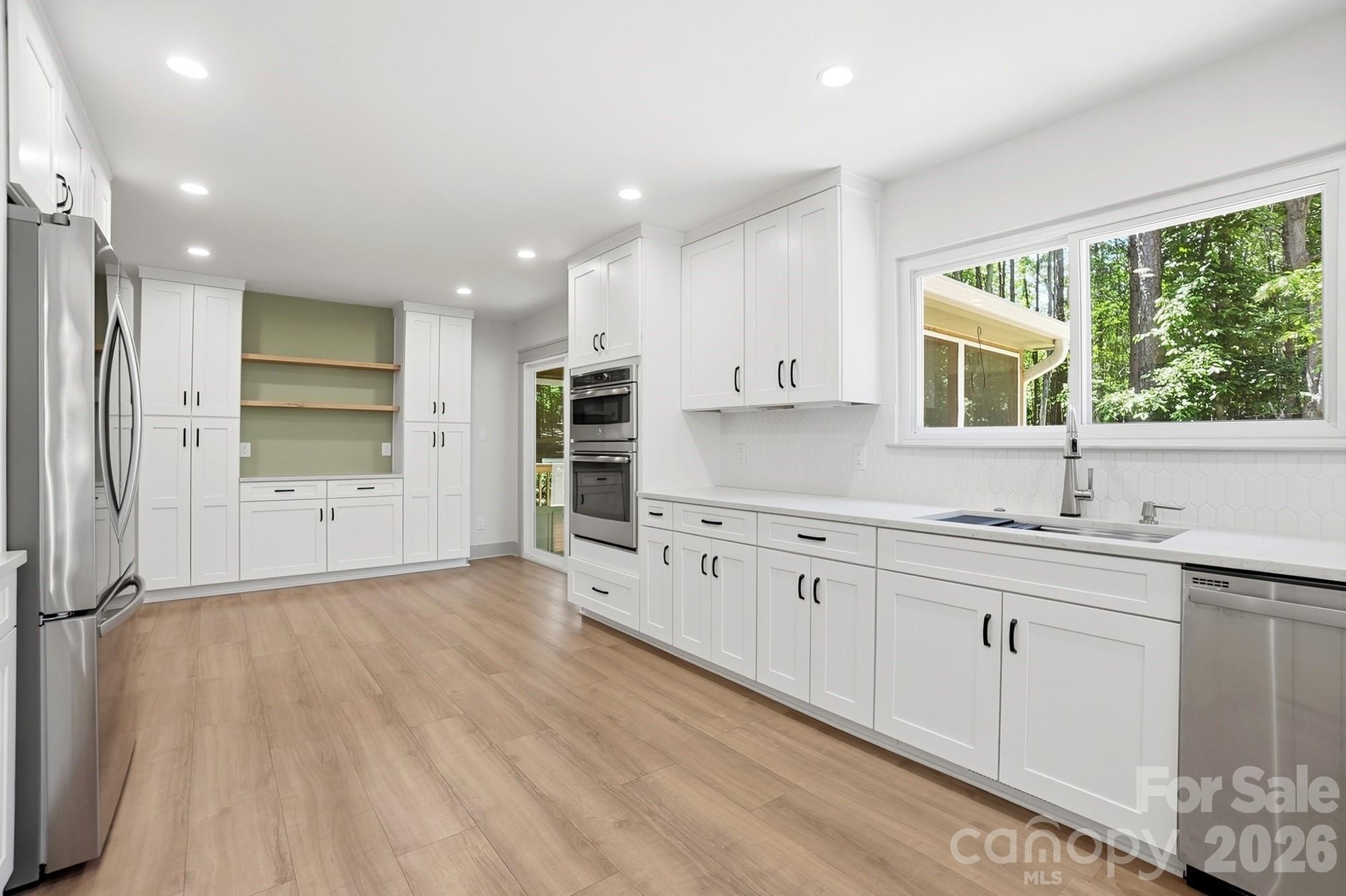 14428 Harbor Estate Road Charlotte, NC 28278 - Photo 14 of 47 Gallery Image 14