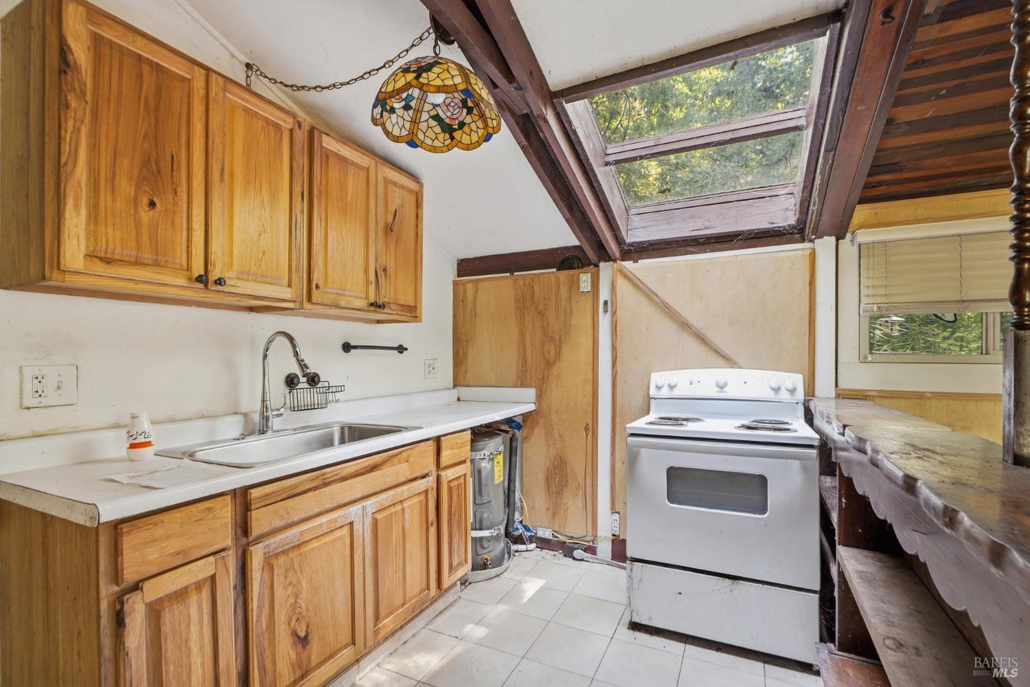 11241 Vellutini Road Forestville, CA 95436 - Photo 13 of 39 Gallery Image 13