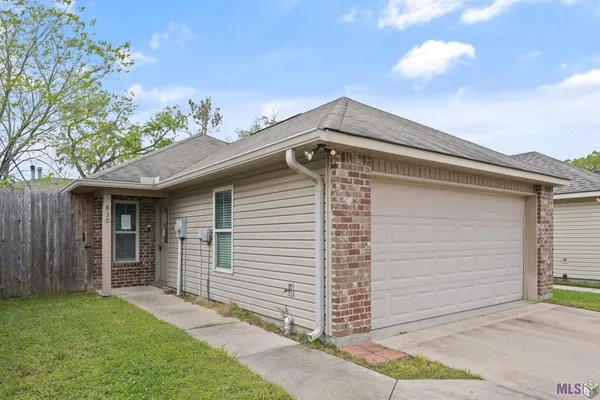 $194,900 | 830 Sedona Pines Drive, Baton Rouge, LA 70816