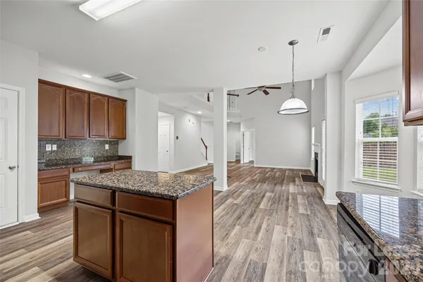$3,100 | 2704 Piersland Drive, Matthews, NC 28104