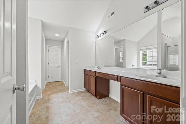 $3,100 | 2704 Piersland Drive, Matthews, NC 28104