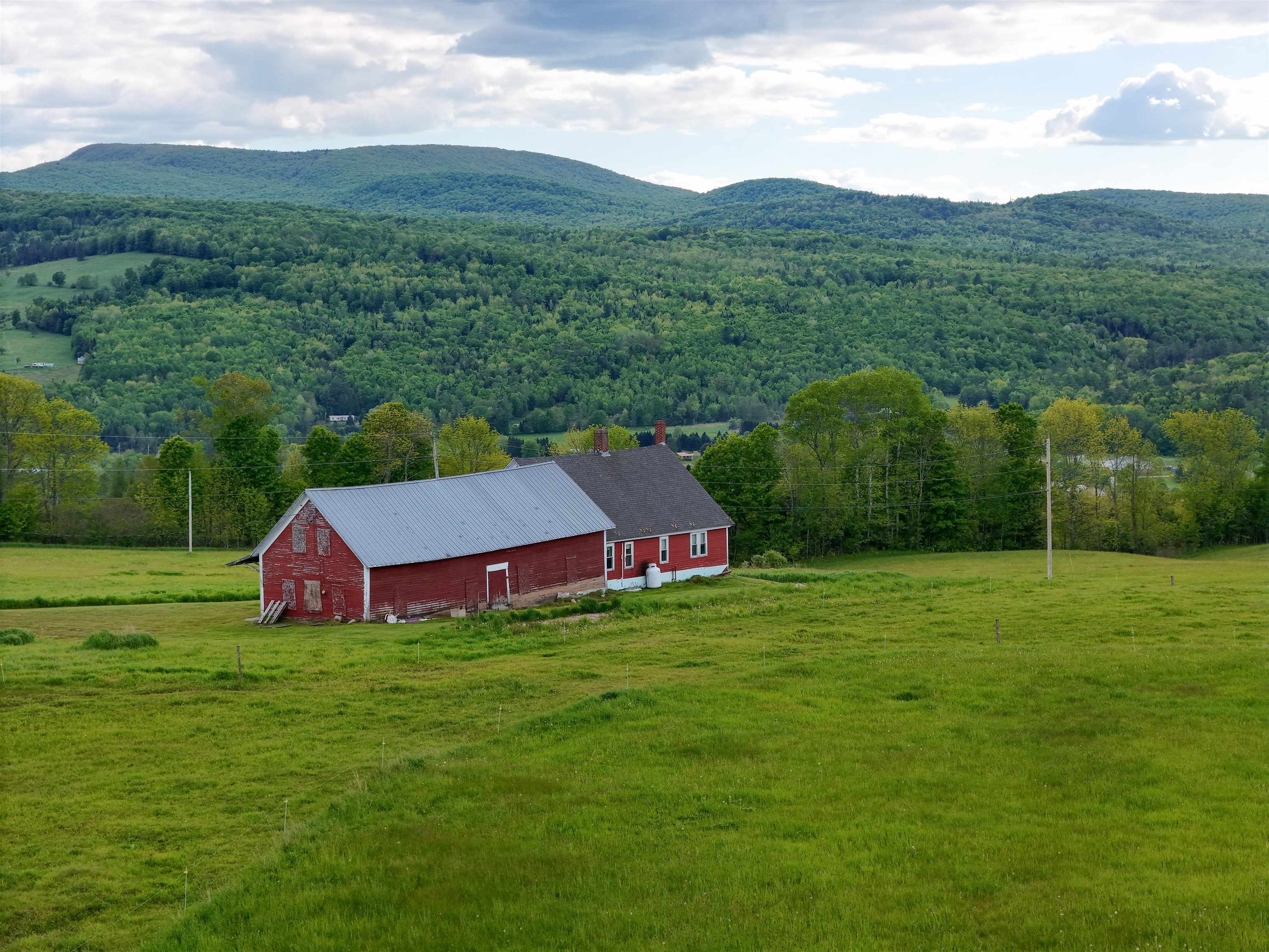 487 Nelson Hill Road Sheffield, VT 05866 - Photo 1 of 57