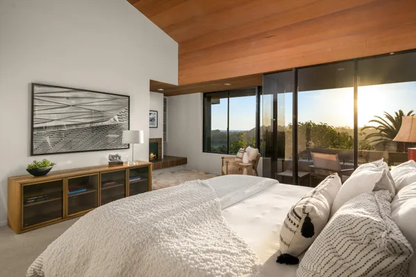 $8,000,000 | 930 Monte Drive, Santa Barbara, CA 93110