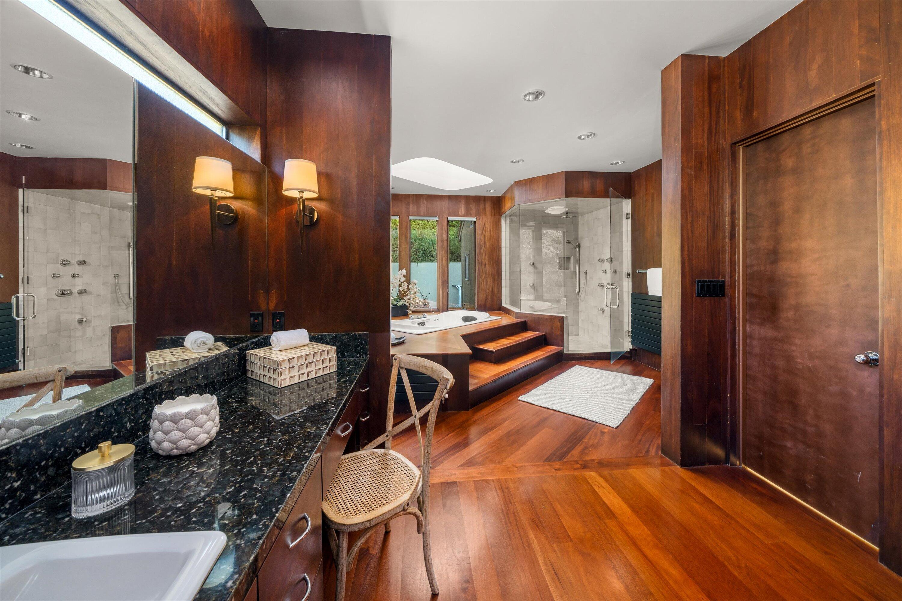 930 Monte Drive Santa Barbara, CA 93110 - Photo 17 of 50 Primary Bath