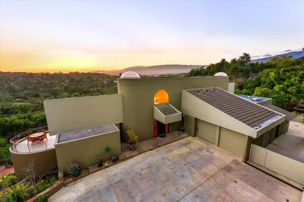 $8,000,000 | 930 Monte Drive, Santa Barbara, CA 93110