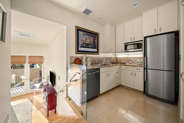 $8,000,000 | 930 Monte Drive, Santa Barbara, CA 93110