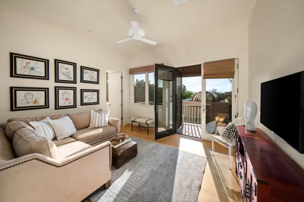 $8,000,000 | 930 Monte Drive, Santa Barbara, CA 93110