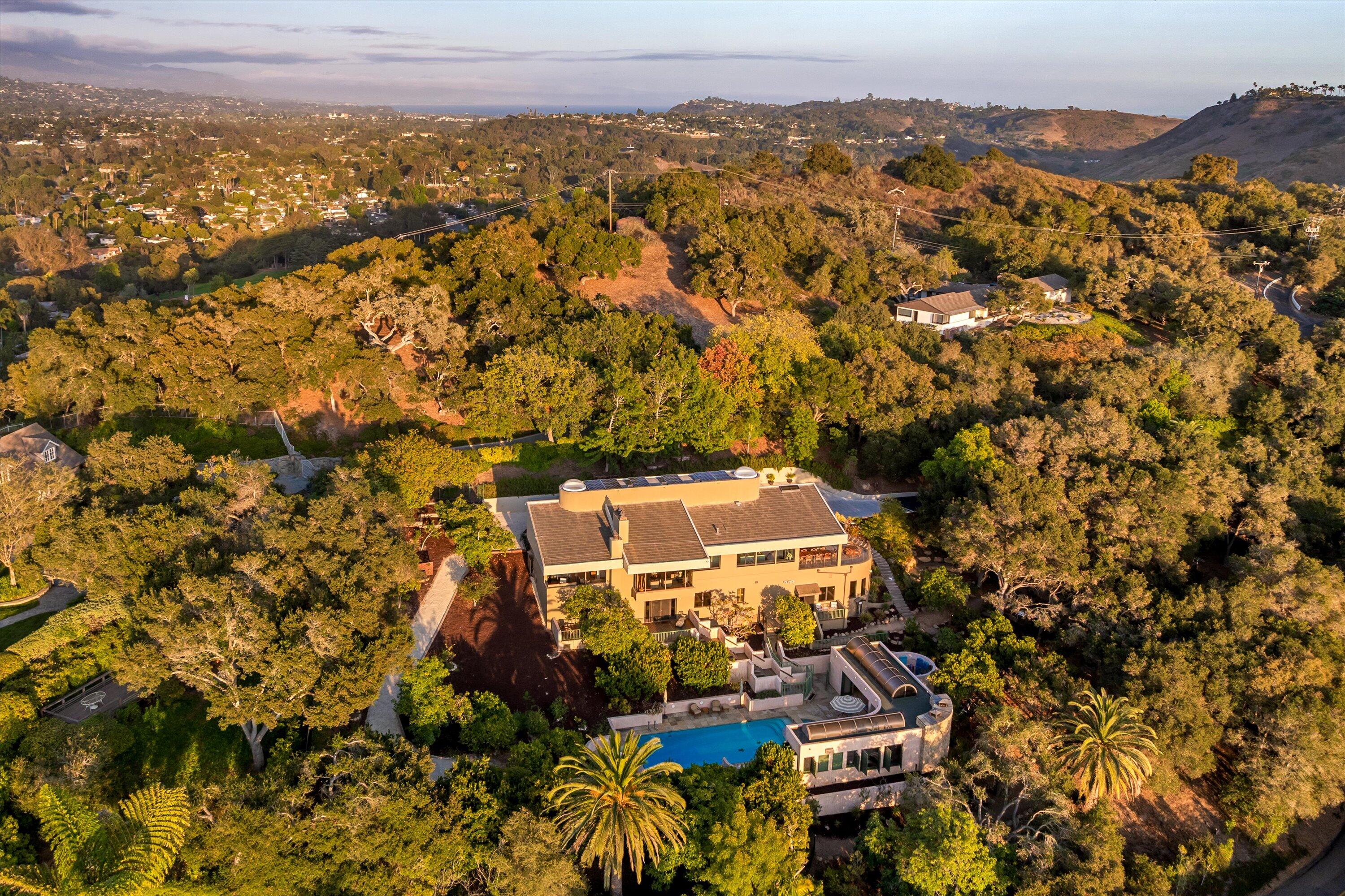 930 Monte Drive Santa Barbara, CA 93110 - Photo 47 of 50 Aerial