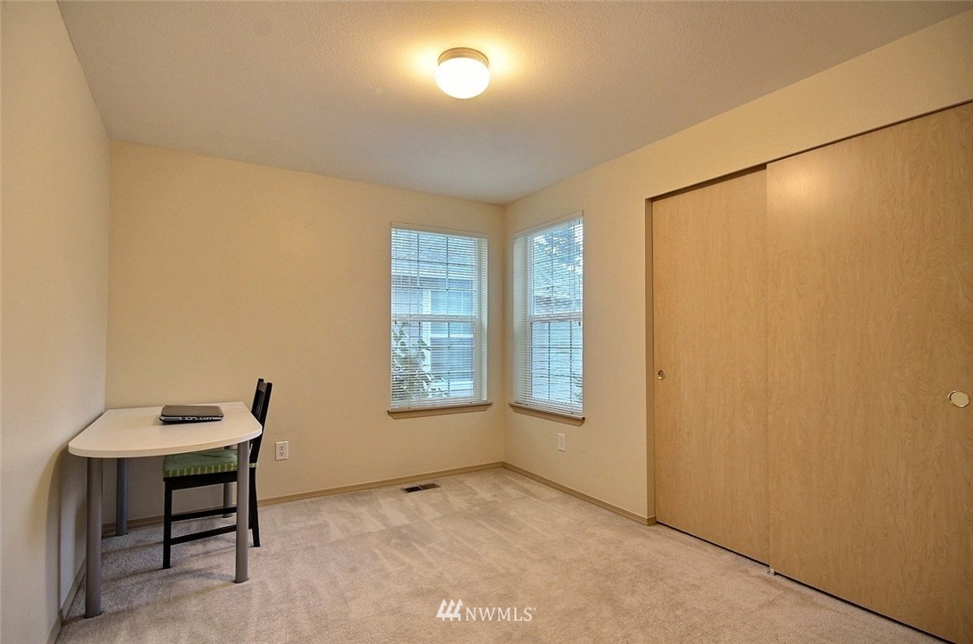 4314 Northeast 2nd Lane Renton, WA 98059 - Photo 10 of 12