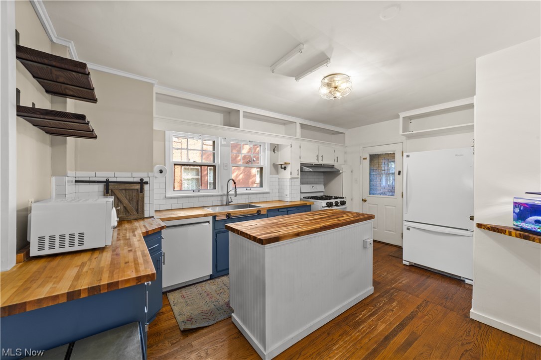 2407 Coventry Road Cleveland Heights, OH 44118 - Photo 14 of 34 Gallery Image 14