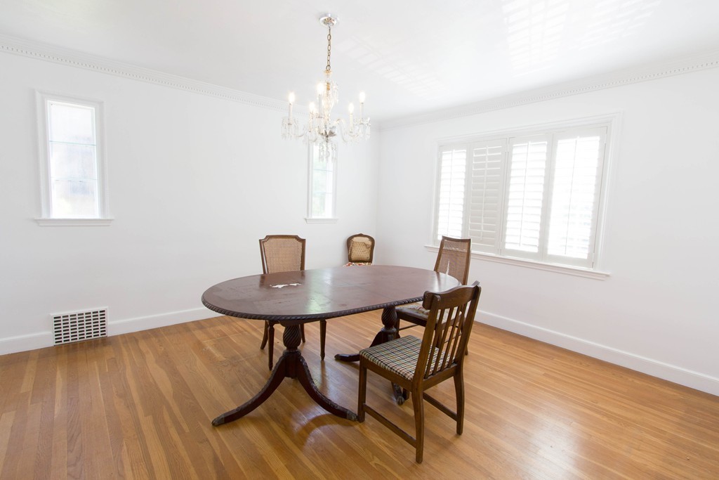 77 Welland Road Brookline, MA 02445 - Photo 4 of 27