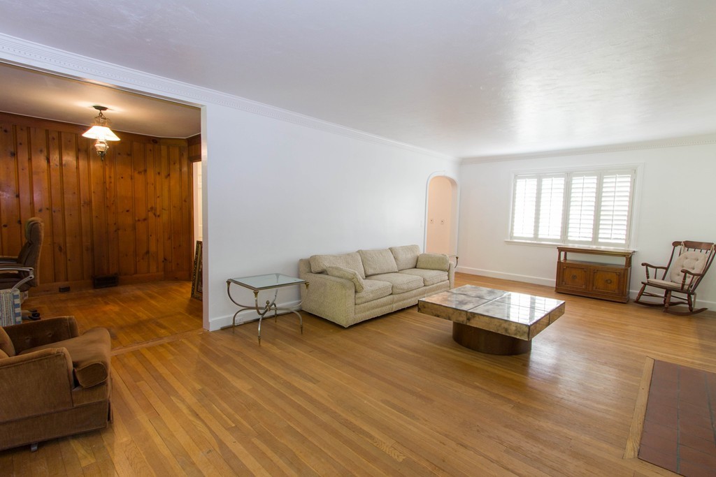 77 Welland Road Brookline, MA 02445 - Photo 8 of 27