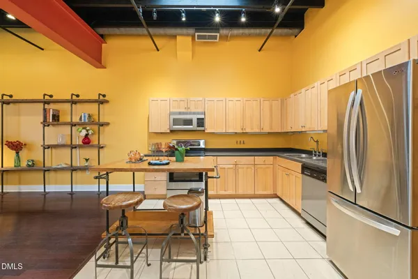 $415,000 | 208 Rigsbee Avenue, Unit 206, Durham, NC 27701