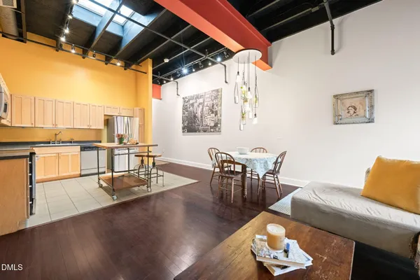 $415,000 | 208 Rigsbee Avenue, Unit 206, Durham, NC 27701