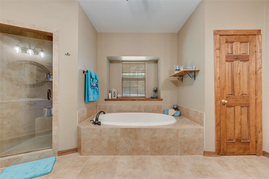 82 Trail Ridge Drive Melissa, TX 75454 - Photo 14 of 29 Large soaking tub and oversized separate shower