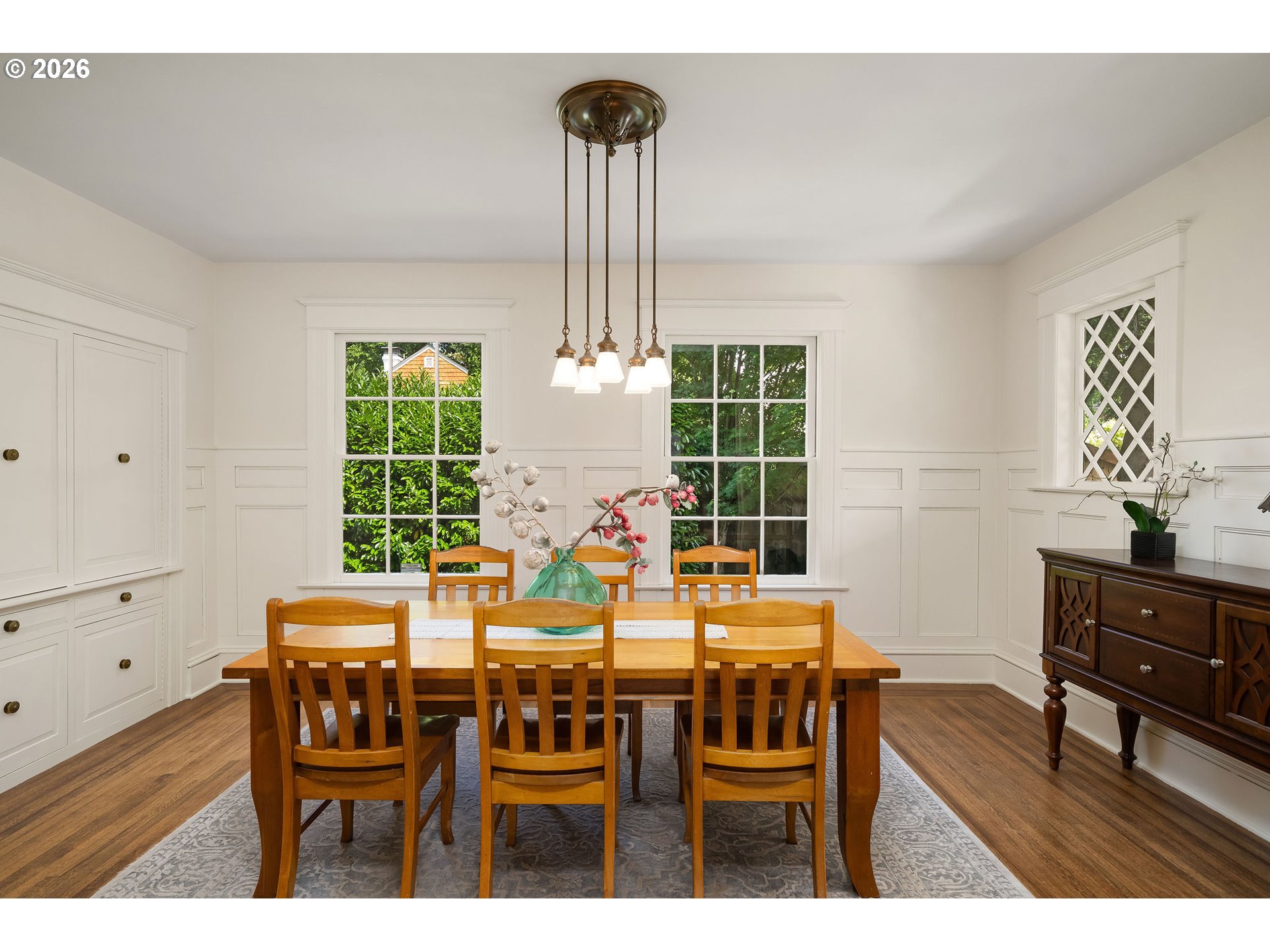2127 Southwest Elm Street Portland, OR 97201 - Photo 7 of 48 Dining Room