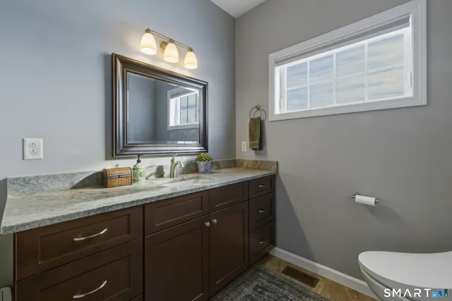 $614,900 | 4 Jessie Lane, East Windsor, CT 06016