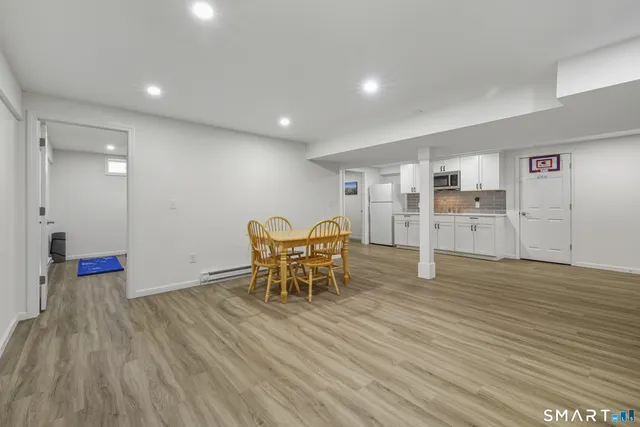 $614,900 | 4 Jessie Lane, East Windsor, CT 06016