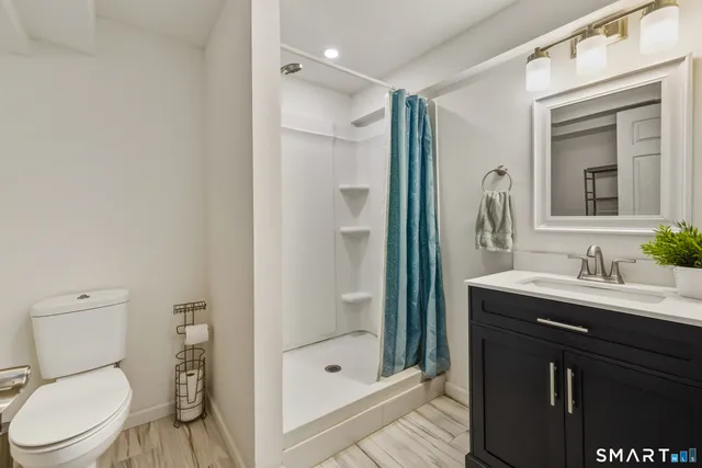 $614,900 | 4 Jessie Lane, East Windsor, CT 06016