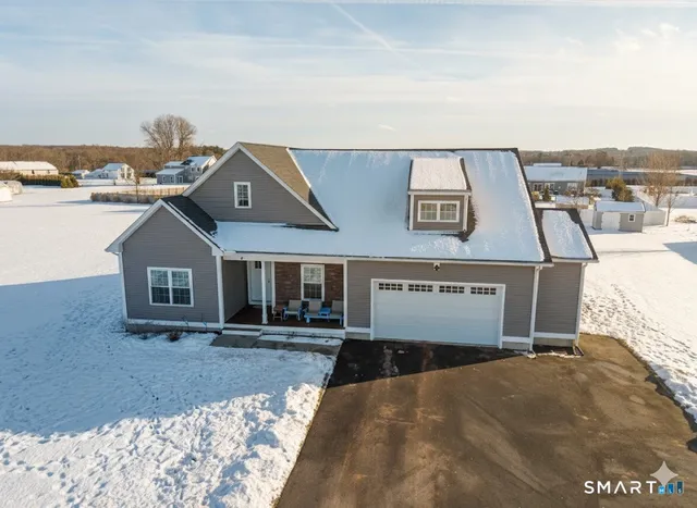 $614,900 | 4 Jessie Lane, East Windsor, CT 06016