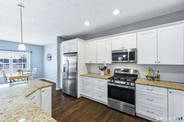 $614,900 | 4 Jessie Lane, East Windsor, CT 06016