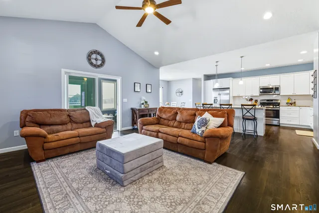 $614,900 | 4 Jessie Lane, East Windsor, CT 06016