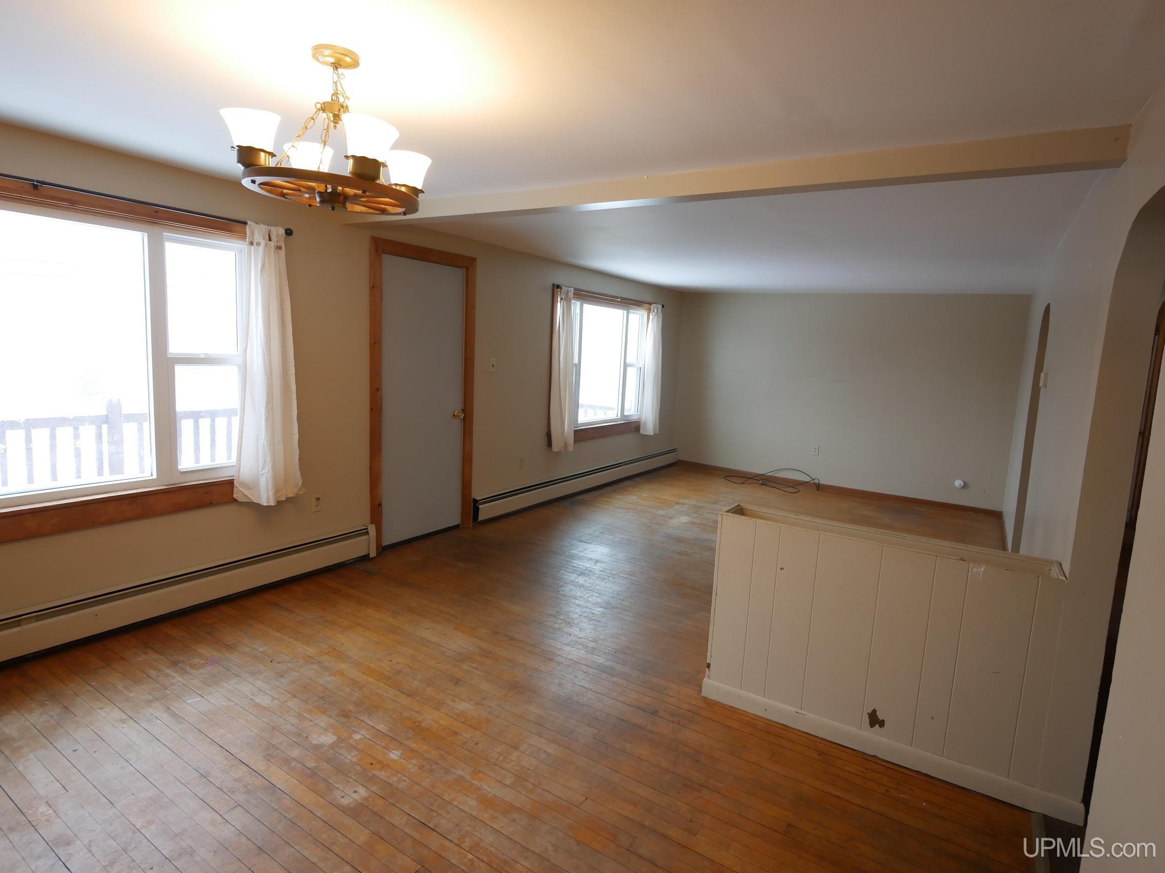 21322 Royce Road Hancock, MI 49930 - Photo 9 of 36 Gallery Image 9