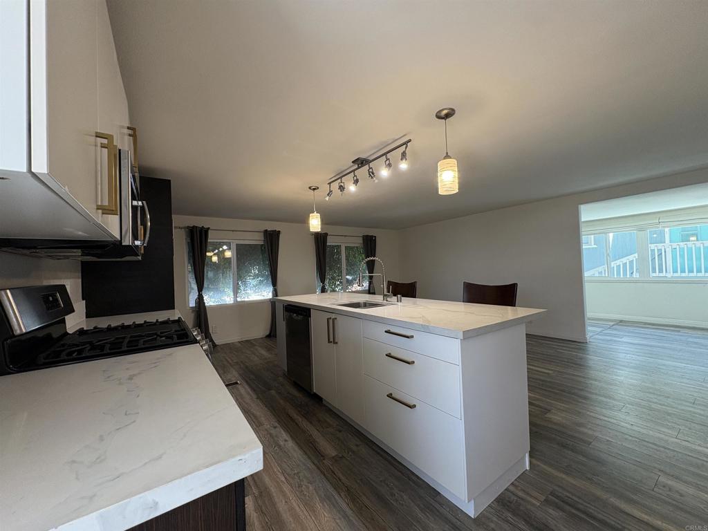 1815 Sweetwater Road, Unit 121 Spring Valley, CA 91977 - Photo 2 of 70
