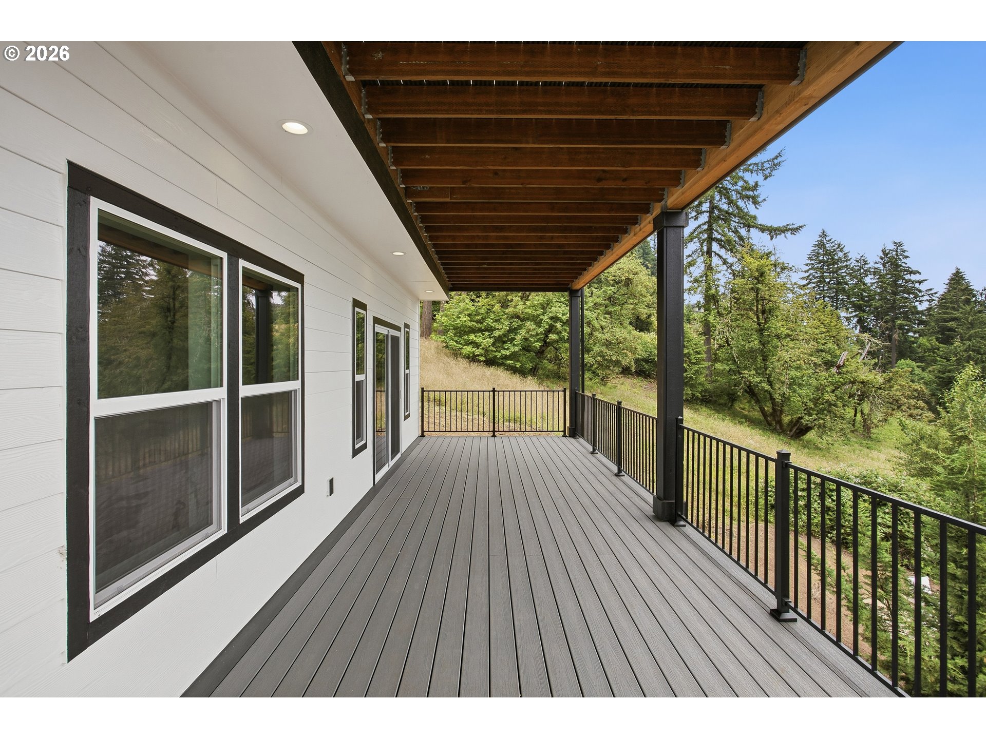 6884 Forest Ridge Drive Springfield, OR 97478 - Photo 37 of 40