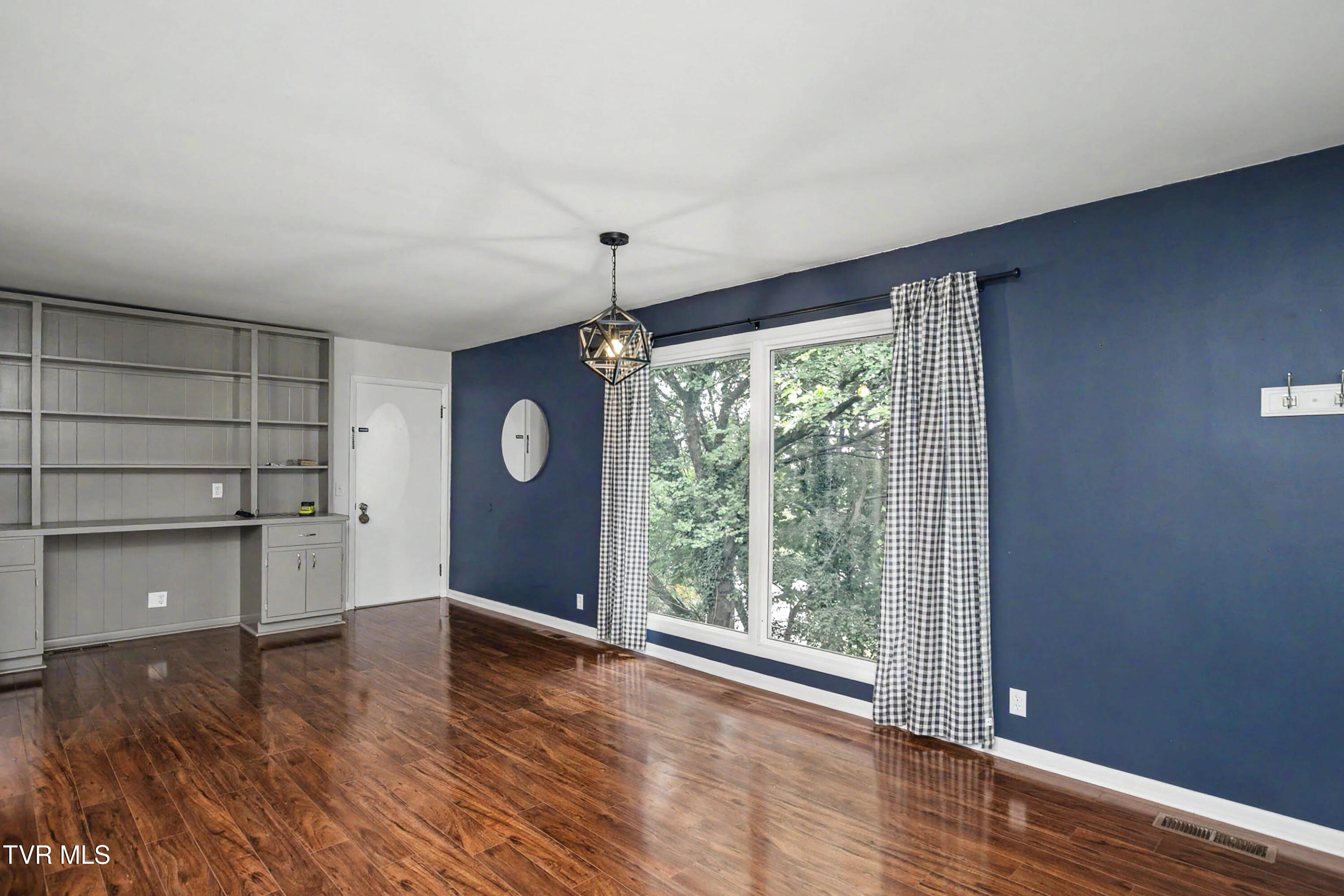 553 Bays View Road Kingsport, TN 37660 - Photo 15 of 34 553 Bays View Rd-15