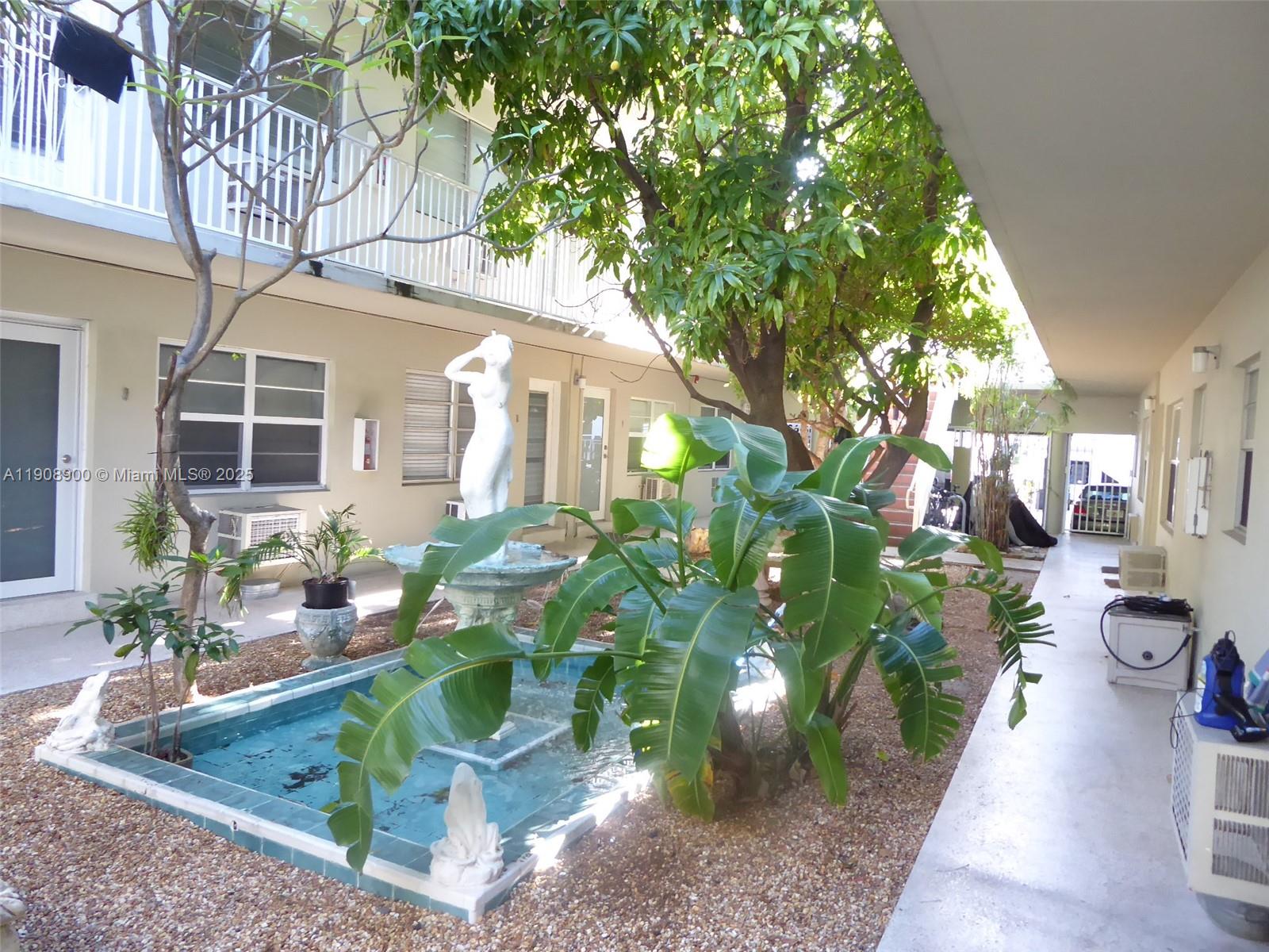 101 Collins Avenue, Unit 2 Miami Beach, FL 33139 - Photo 16 of 23