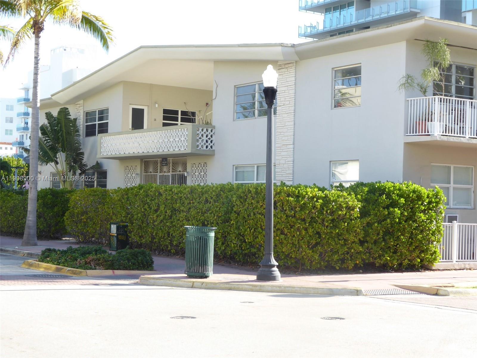 101 Collins Avenue, Unit 2 Miami Beach, FL 33139 - Photo 22 of 23