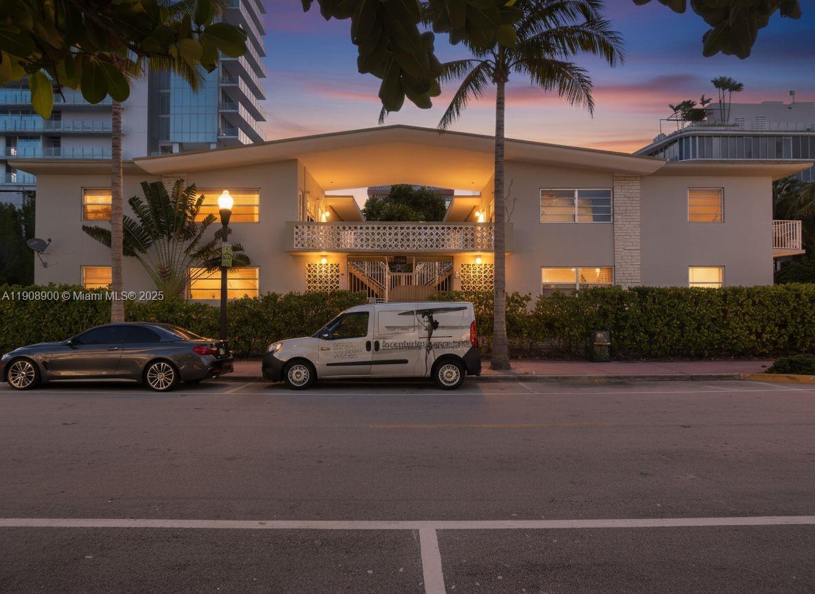 101 Collins Avenue, Unit 2 Miami Beach, FL 33139 - Photo 5 of 23