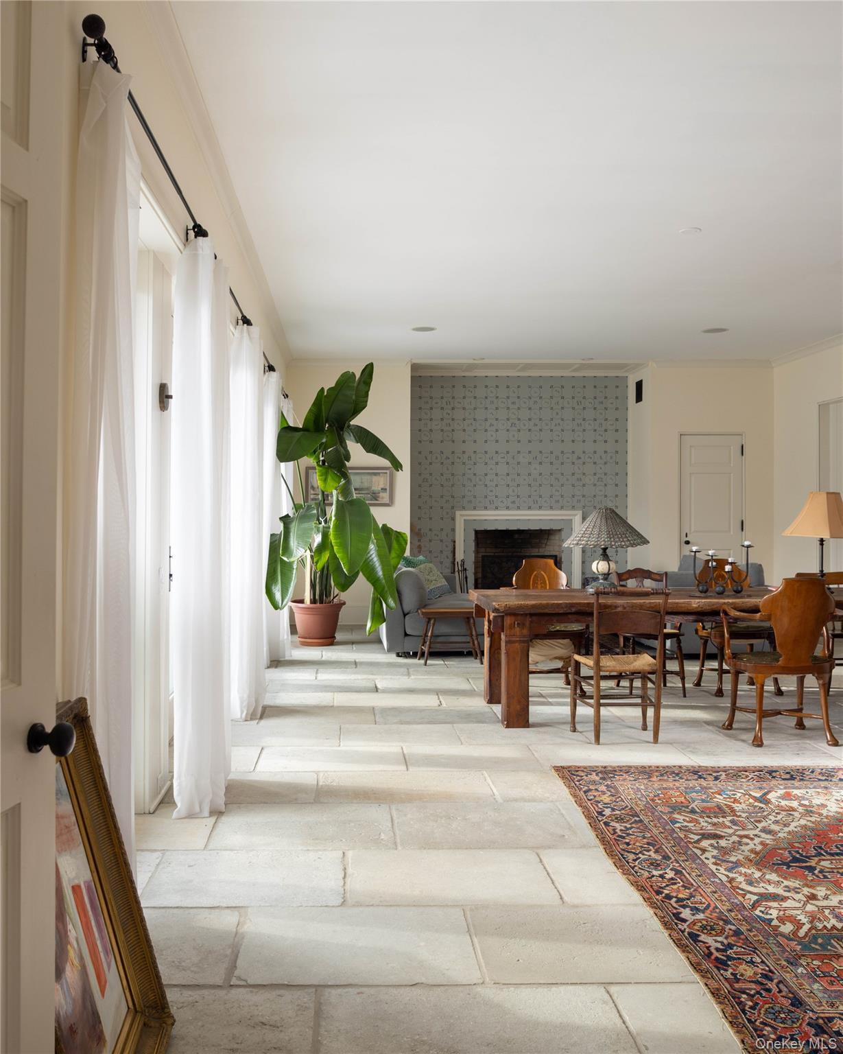 2840 Stars Road East Marion, NY 11939 - Photo 11 of 29