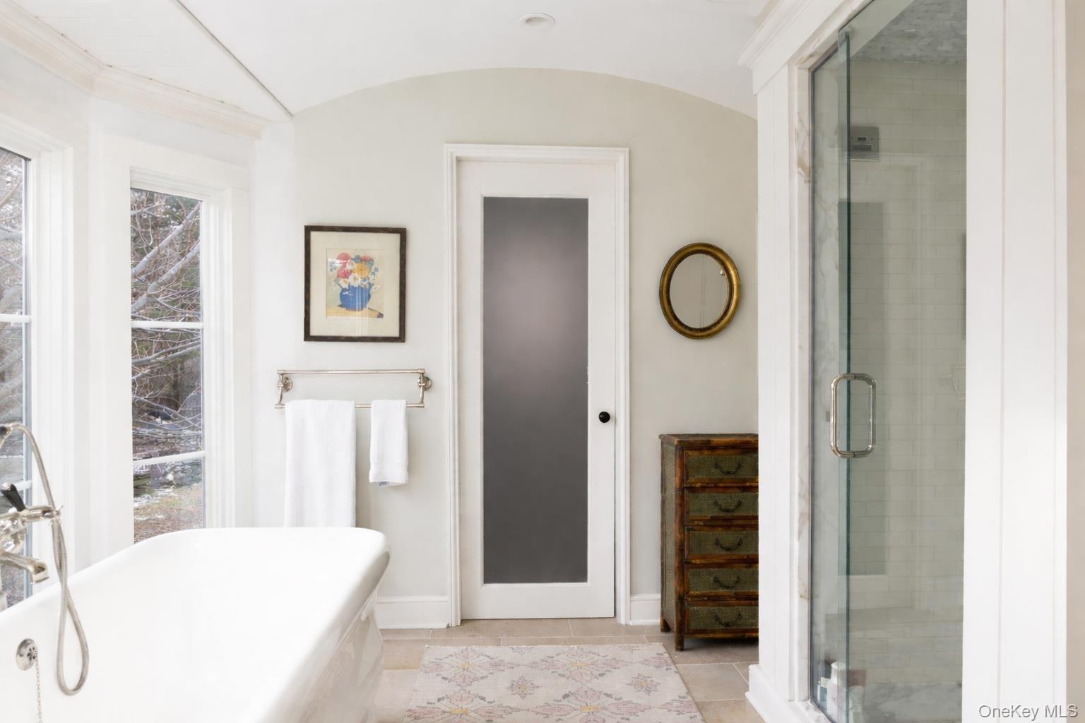 2840 Stars Road East Marion, NY 11939 - Photo 16 of 29